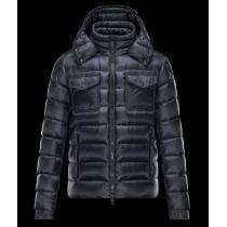 素敵な生地　2026　MONCLER モンクレールダウンジャケット　防風性に優れた