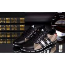 めちゃくちゃな値段　2026  BURBERRY バーバリー スニーカー 　防臭加工