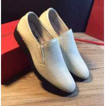 2026 落ち着いたカラー FERRAGAMO サルヴァトーレフェラガモ ビジネスシューズ