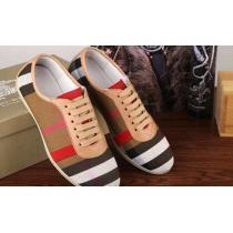 華やかな感じ 2026 BURBERRY バーバリー スニーカー お洒落