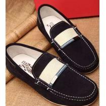 軽量で疲れにくい FERRAGAMO サルヴァトーレフェラガモ カジュアルシューズ 2色可選