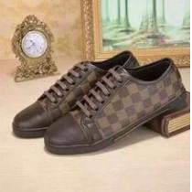 上品上質　2026 LOUIS VUITTON ルイ ヴィトン 爆款　ランニングシューズ 2色可選