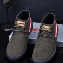 安定性・クッション性・軽量性に優れた 2026 PRADA プラダ ハイトップシューズ 2色可選