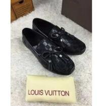 大人気2026 LOUIS VUITTON ルイ ヴィトン 今季セール　カジュアルシューズ 2色可選