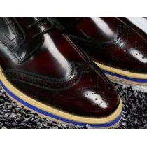 歩きやすく軽い履き心地 PRADA プラダ ビジネスシューズ モカシン