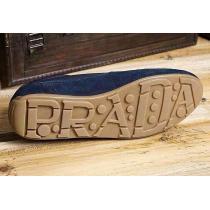使い勝手抜群 PRADA プラダ 2026 首胸ロゴ スニーカー 3色可選