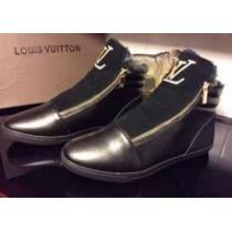 雰囲気　2026  LOUIS VUITTON ルイ ヴィトン 存在感がある　ハイトップシューズ 2色可選