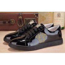 大人のおしゃれに！2026 VERSACE ヴェルサーチ フラットシューズ 2色可選