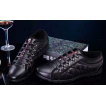 走り速い 2026 PRADA プラダ ランニングシューズ 靴の滑り止め 2色可選