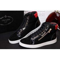 ランキングの個性派 2026 PRADA プラダ 軽量で疲れにくい ハイカットスニーカー 2色可選