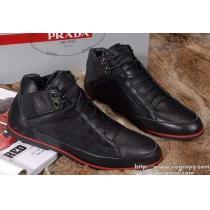 便利なマジックテープ  2026 PRADA プラダ ハイカットスニーカー 2色可選