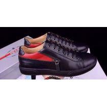 目玉のデザイン！ 2026 PRADA プラダ スニーカー 2色可選