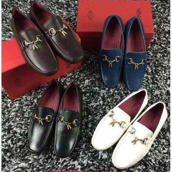 重宝するアイテム！ 2026 TOD\'S トッズ カジュアルシューズ 4色可選