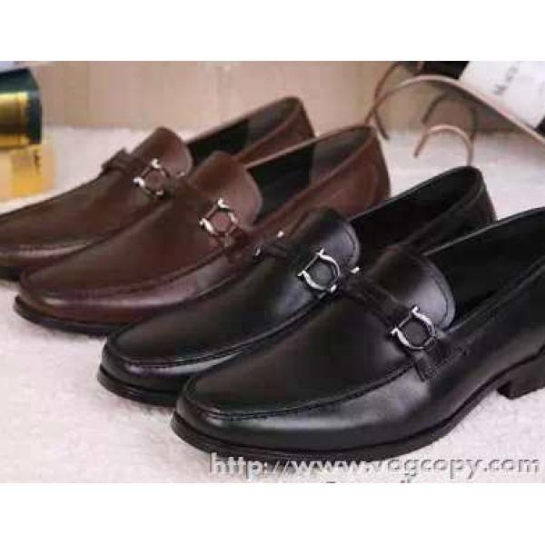 ムダな装飾を排したデザイン 2026 FERRAGAMO サルヴァトーレフェラガモ レザーシューズ靴 ビジネスシューズ 2色可選