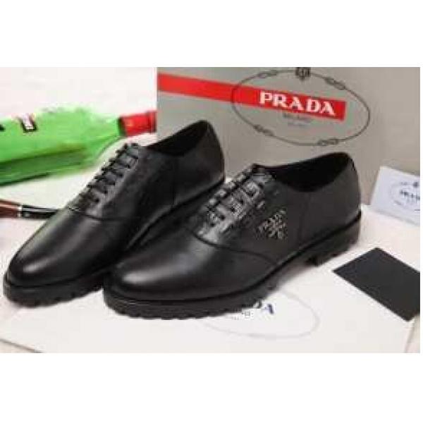 格安　2025 PRADA プラダ 高級感に溢れる　ビジネスシューズ