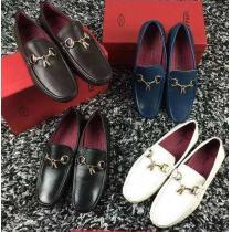 重宝するアイテム！ 2026 TOD\'S トッズ カジュアルシューズ 4色可選