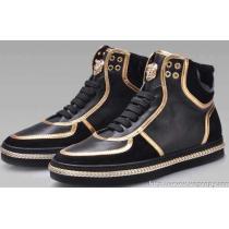 個性派！ 2026 VERSACE ヴェルサーチ SALE!今季 ハイカットスニーカー 優しい履き心地