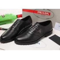 新作　 2026 PRADA プラダ 高級感がある　レザーシューズ靴