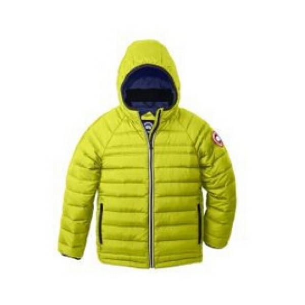 落ち着きの2026新品 Canada Goose 今季セール　子供用ダウンジャケット