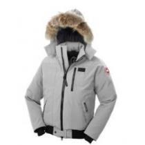 お買い得Canada Goose ダウンジャケット 6色可選 軽量で保温性に