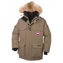 良い風合い   Canada Goose 高級感を演出する　ダウンジャケット 7色可選
