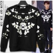 美品 2026秋冬　柔らかな風合い　GIVENCHY ジバンシー プルオーバーパーカー