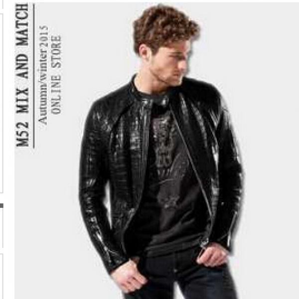 人気販売 2026秋冬 PHILIPP PLEIN フィリッププレイン　満点 革ジャケット