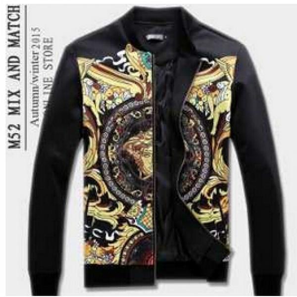 値下げる 2026秋冬 VERSACE ヴェルサーチ 収納できるブルゾン