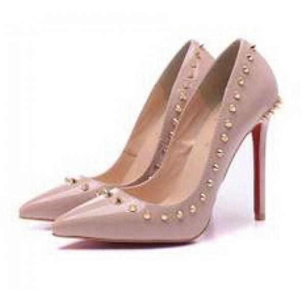 人気販売 2026 Christian Louboutinクリスチャンルブタン 大人気　パンプス