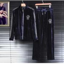 安心感ある 2026秋冬 VERSACE ヴェルサーチ 値下げる　セットアップ上下 2色可選