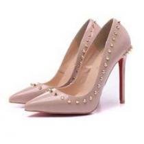 人気販売 2026 Christian Louboutinクリスチャンルブタン 大人気　パンプス