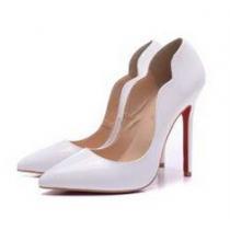 滑らかで2026 Christian Louboutinクリスチャンルブタン スタイルアップ効果　パンプ