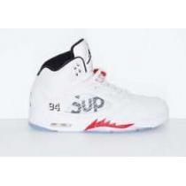 大人気　2026秋冬 supreme x air jordan 5 快適　ランニングシューズ 3色可選