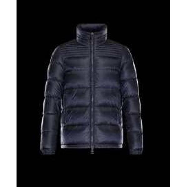 最適　 2026秋冬 moncler モンクレール　個性的な ダウンジャケッ