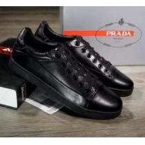 シンプルな2026秋冬 PRADA プラダ 実用的でフラットシューズ 2色可選