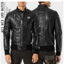一味違った雰囲気を醸す　2026秋冬 PHILIPP PLEIN フィリッププレイン 定番の革ジャケット