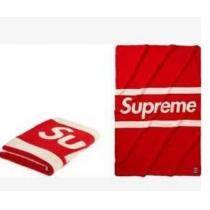 お買い得　2026秋冬 SUPREME シュプリーム　軽く柔らかな ブランケット