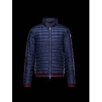 印象的な 2026秋冬 MONCLER モンクレール 落ち着きのあるダウンジャケット  2色可選