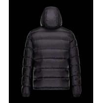 風変わり2026秋冬 MONCLER モンクレール　優秀なアイテム　 ダウンジャケット 