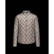 今季活躍　 2025秋冬 moncler モンクレール 存在感のあるダウンジャケット 2色可選