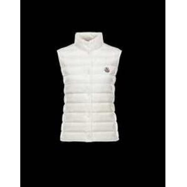 注目 2026秋冬 moncler モンクレール 大評価　ダウンジャケット ベスト 4色可選 軽量ダウン