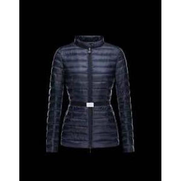 個性的なアイテム 2026秋冬 moncler モンクレール　シンプルなデザイン　 ダウンジャケット 