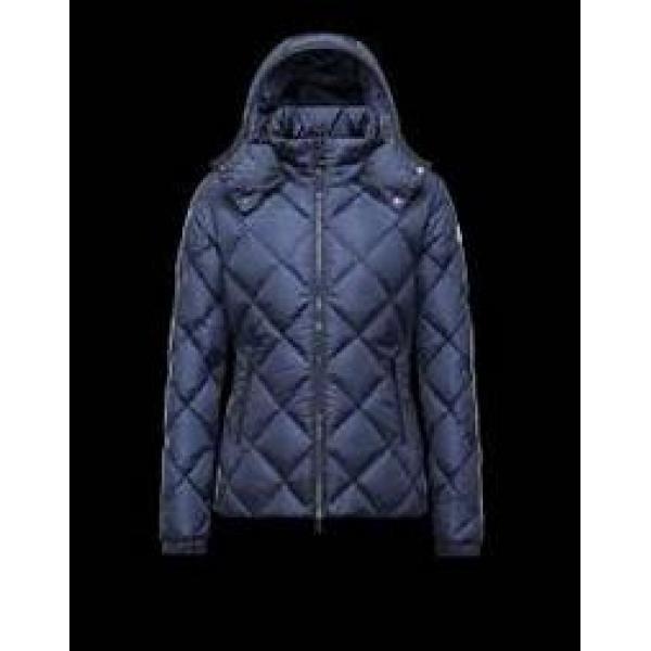 落ち着き感のある 2026秋冬 MONCLER モンクレール 防寒性　ダウンジャケット 3色可選 