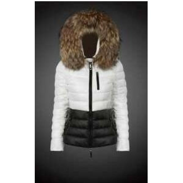 印象を与えてくれる　秋冬 MONCLER モンクレール 高品質なダウンジャケット 3色可選
