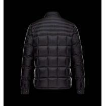 プレゼントに 2026秋冬 moncler モンクレール 大人っぽくキレイに　ダウンジャケット 