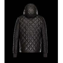 カジュアル　 2026秋冬 moncler モンクレール 軽くて柔らかい　ダウンジャケット 