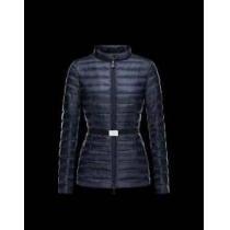 個性的なアイテム 2026秋冬 moncler モンクレール　シンプルなデザイン　 ダウンジャケット 