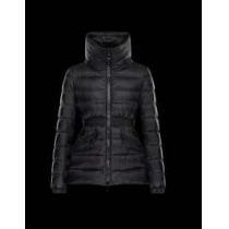 お買い得 秋冬 moncler モンクレール 耐久性や保温性に溢れる　ダウンジャケット