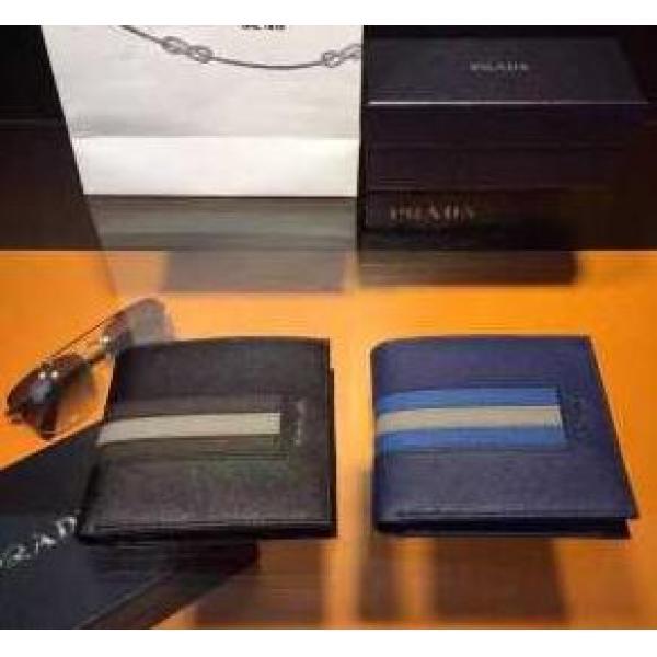 気品に溢れた　秋冬 prada プラダ 最高級の革を使用した　財布 2色可選 .158.