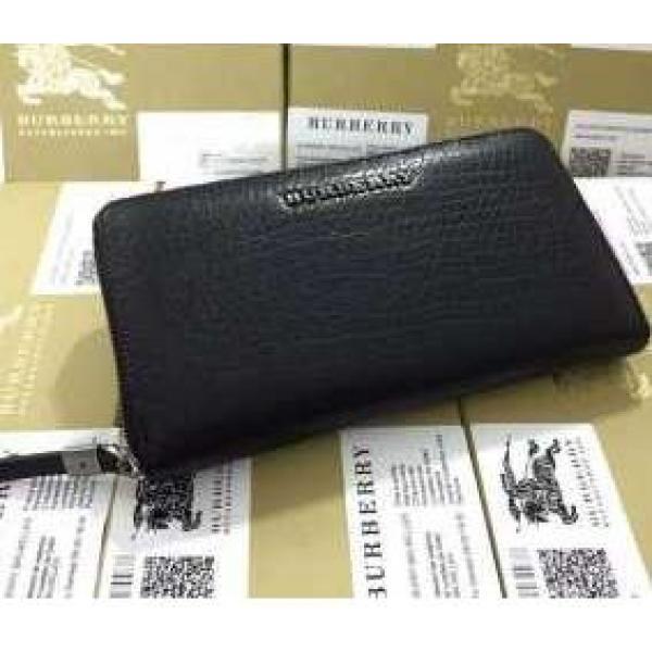 上品で幅広い　 burberry バーバリー 使い勝手も良いアイテム　 ビジネスケース 財布.156.